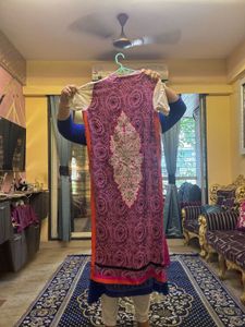 Elegant White Embroidered Kurta