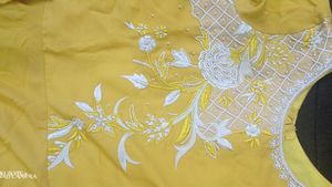 Gown Yellow Clr.