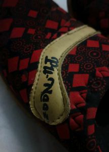 Patterned Casual Shoes