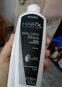 Oriflame HairX Brilliant Black Shine Shampoo