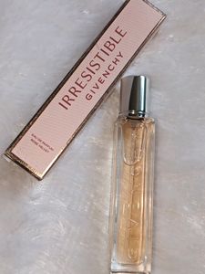 Givenchy  Perfume ♥️