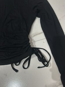 Full sleeve top