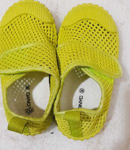 Cute Yellow Baby Shoes