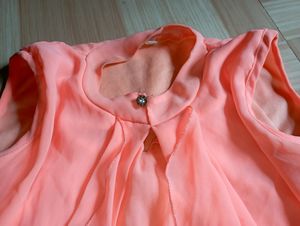 Stylish And Cute Top+ Freebie