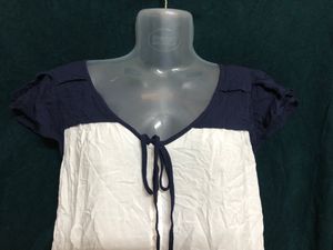 Gap Short Sleeve Top