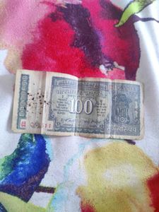 100 Rupee Note