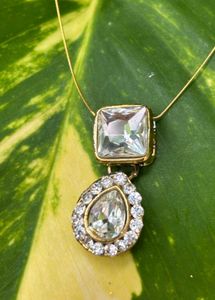 Pearl Pendant Necklace