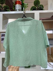 Oversized Crop Shirt
