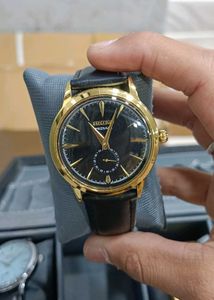 Premium Quality Watch In OFFER
