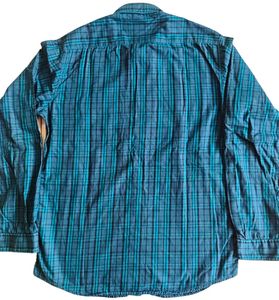 Lightly Used Shirt In Great Condition..No Defect