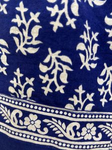 Blue &amp; White Floral Kurta