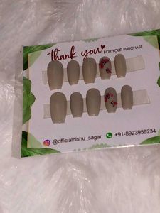 Nude Floral Press-On Nails