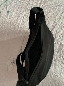 Moon Bag
