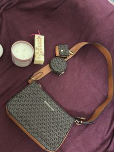 ⏰⏰GRAB SOON!! MK Sling Bag