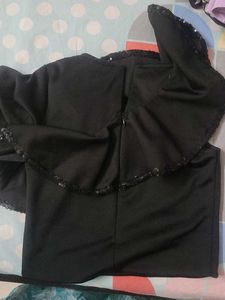 A Beautiful Black One Shoulder Top For Girls !!