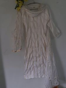 Beautiful Golden-white Kurta With FREE Chunni!!!!!