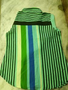 Beautiful Top With Multicolour