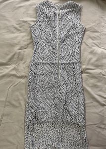Elegant Lace Bodycon Dress