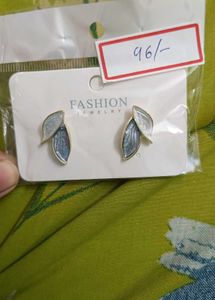 Leaf Design Earrings