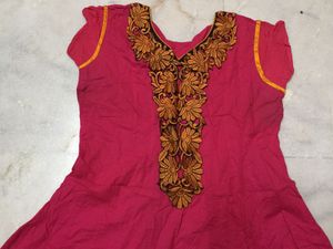 Floral Cotton Kurti Of Pink Colour