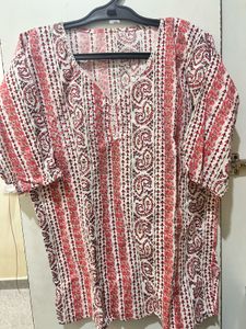 Red & White Paisley Print Kurta