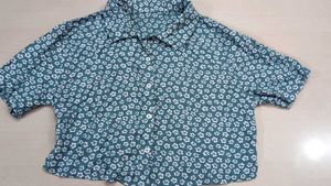 Beautiful Printed Crop shirt