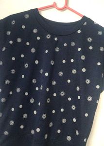 Navy Blue Polka Dot Top🍀