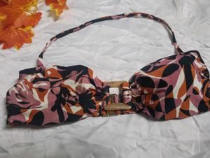 139.Floral Bikini Top