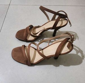Charles N Keith Rule The World  Stilletos