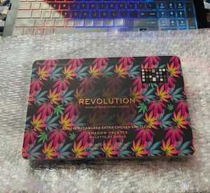Makeup Revolution London Forever Limitless Extra