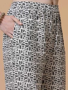 BLACK n WHITE kurtaset