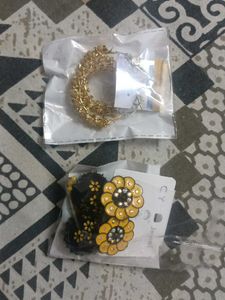 2pair Earing Set For Beautiful Girls..
