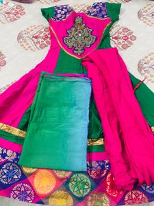 Ethnic Green &amp; Pink Kurta Set