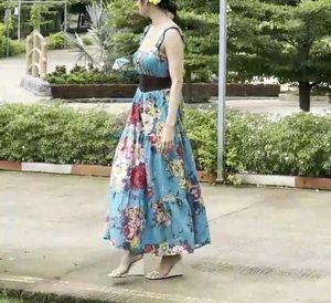 Dress Without Belt