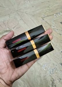 Manish Malhotra Liquid Matte Lipstick