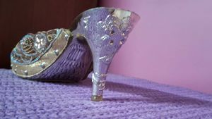 ON Sale Embroidery Heels