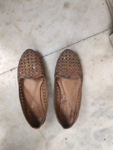 Boho Chic Juttis