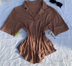 Womens short sleeves , button down shirt.