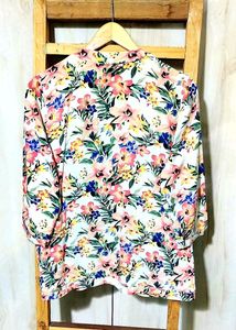 Printed Shrug Size-36