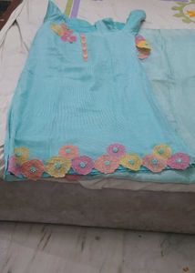 Floral Embroidered Kurta Set
