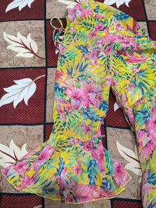 Floral Print Smocked Top