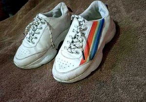 Trendy Sneaker