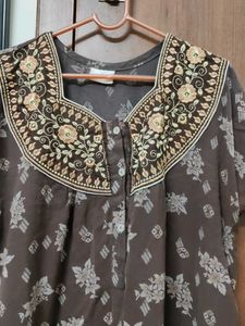 Brown Floral Embroidered Nightgown