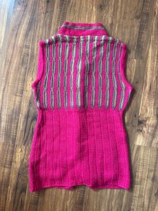 WOMEN SLEEVELESS CARDIGAN