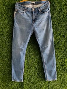 Zara Jeans