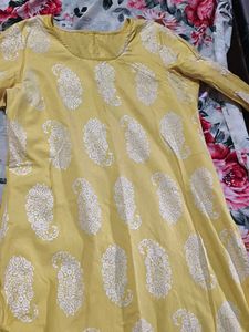 Yellow Paisley Print Kurta