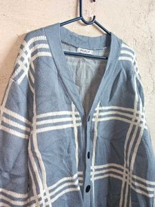 🇰🇷 Oversized Winter Plaid Cardigan Sweater