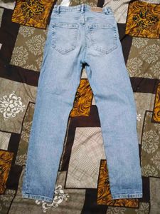 Pull&amp;Bear Straight Fit Light Blue Jeans