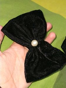 Black Velvet Bow Hair Clips