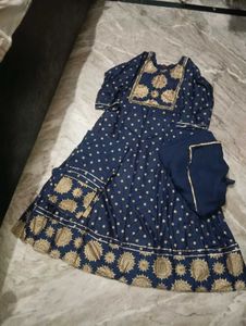 Kurta Pant And Dupatta Set